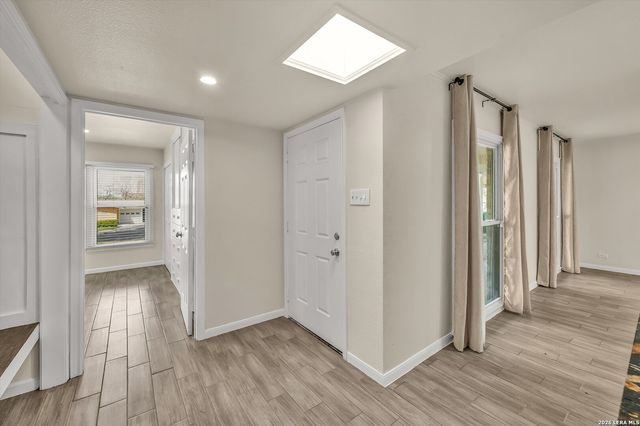 130 Dawnridge, San Antonio, TX 78213