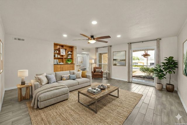 130 Dawnridge, San Antonio, TX 78213