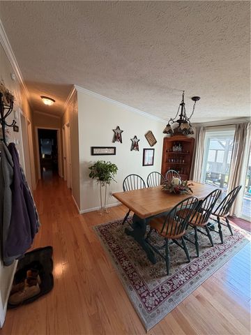4 Justin Lane, Coventry, RI 02816