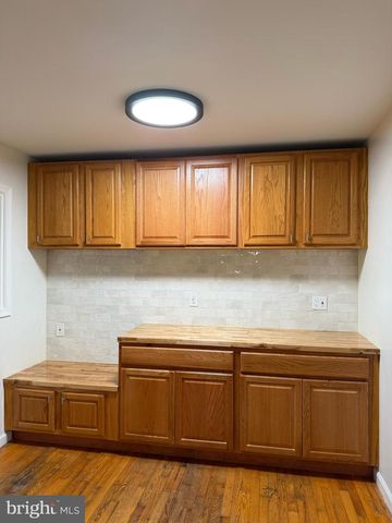 8014 STEADMAN ST, Alexandria, VA 22309