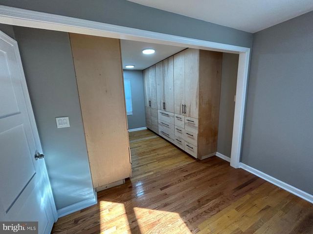 8014 STEADMAN ST, Alexandria, VA 22309