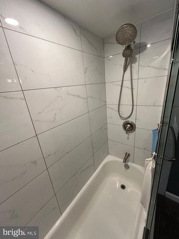 8014 STEADMAN ST, Alexandria, VA 22309