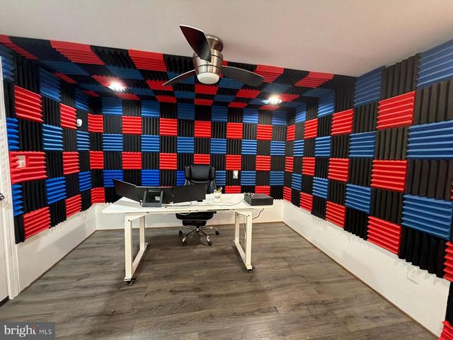 8014 STEADMAN ST, Alexandria, VA 22309