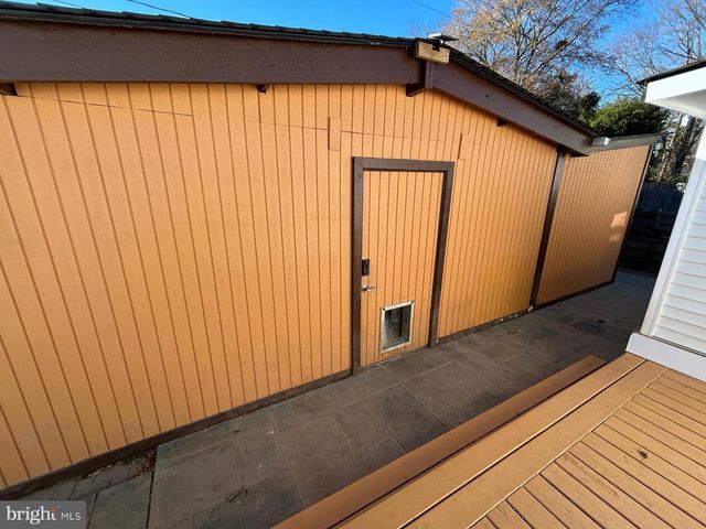 8014 STEADMAN ST, Alexandria, VA 22309