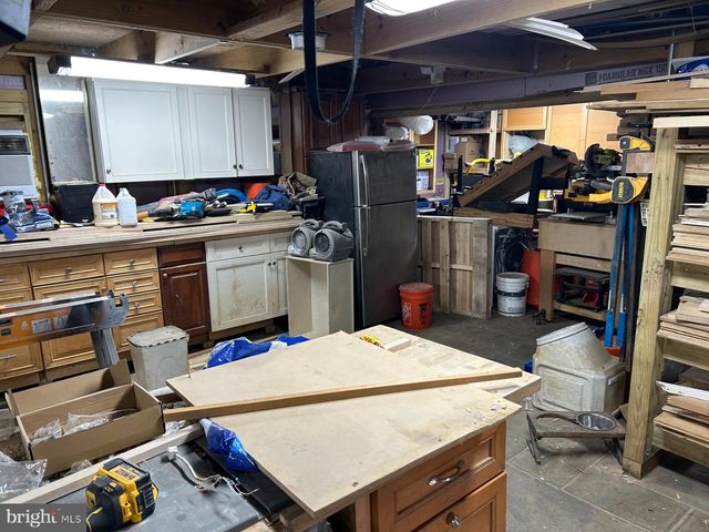 8014 STEADMAN ST, Alexandria, VA 22309