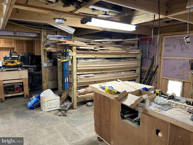 8014 STEADMAN ST, Alexandria, VA 22309