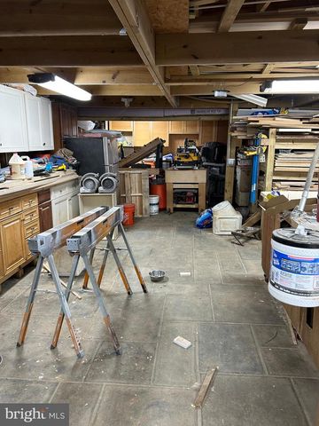 8014 STEADMAN ST, Alexandria, VA 22309