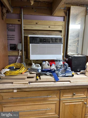 8014 STEADMAN ST, Alexandria, VA 22309