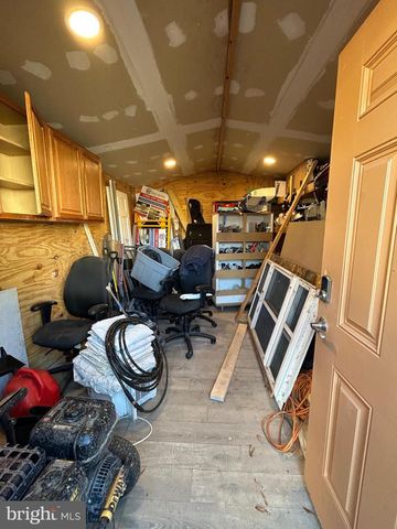 8014 STEADMAN ST, Alexandria, VA 22309