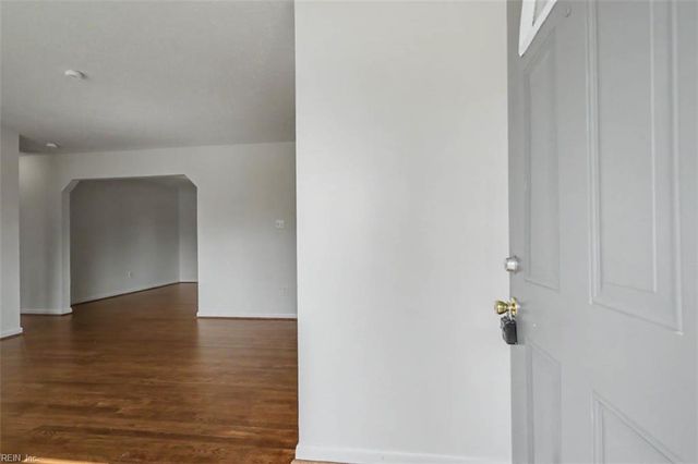 8536 Orcutt AVE, Hampton, VA 23605