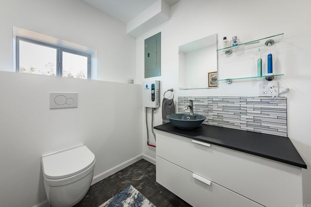 979 Marsh Mountain Rd., Pangburn, AR 72121