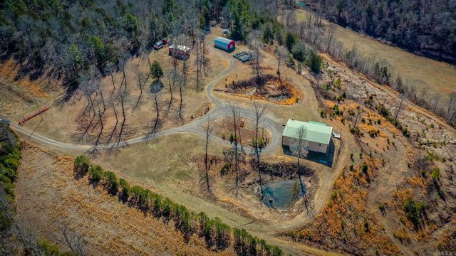 979 Marsh Mountain Rd., Pangburn, AR 72121