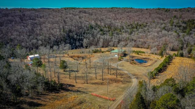 979 Marsh Mountain Rd., Pangburn, AR 72121