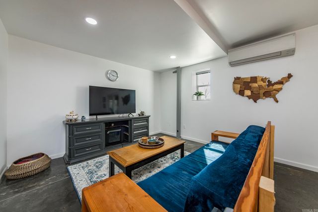 979 Marsh Mountain Rd., Pangburn, AR 72121