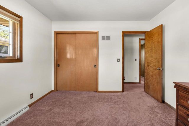 W2282 COUNTY ROAD Y, Lomira, WI 53048