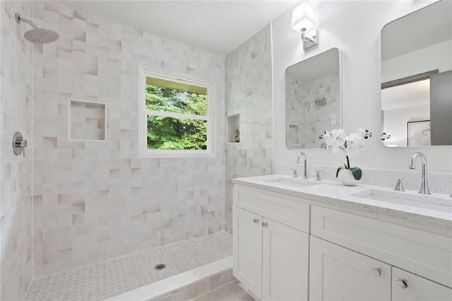 2905 Red Pine Court, Duluth, GA 30096