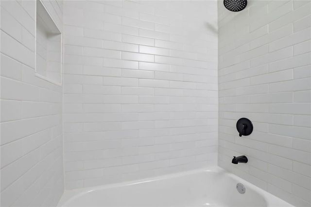 2905 Red Pine Court, Duluth, GA 30096