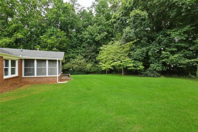 2905 Red Pine Court, Duluth, GA 30096