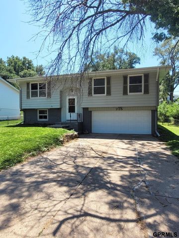 715 Lila Avenue, Bellevue, NE 68005