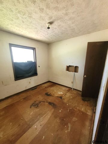 715 Lila Avenue, Bellevue, NE 68005
