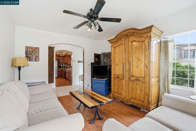 1035 Santa Fe Ave, Martinez, CA 94553