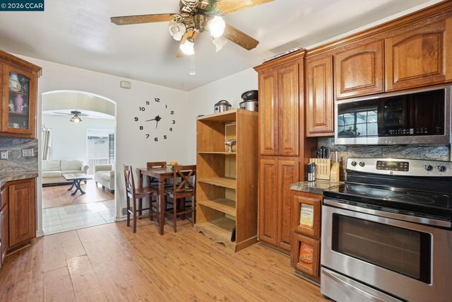 1035 Santa Fe Ave, Martinez, CA 94553