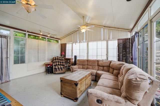 1035 Santa Fe Ave, Martinez, CA 94553