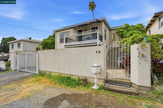 1035 Santa Fe Ave, Martinez, CA 94553