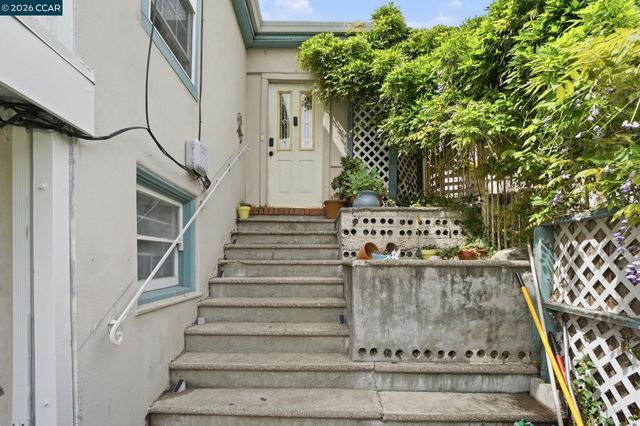 1035 Santa Fe Ave, Martinez, CA 94553