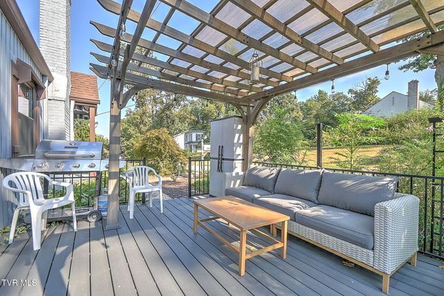 3220 Ashley Street, Kingsport, TN 37664