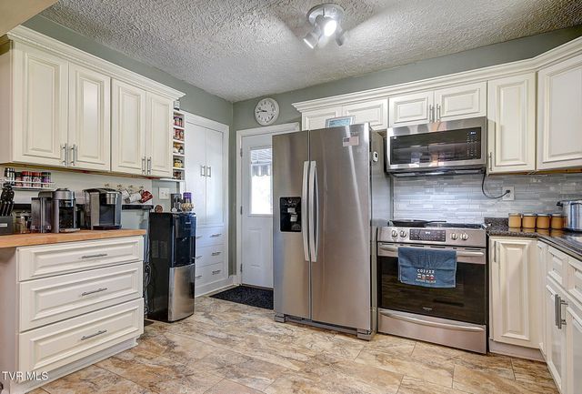 3220 Ashley Street, Kingsport, TN 37664