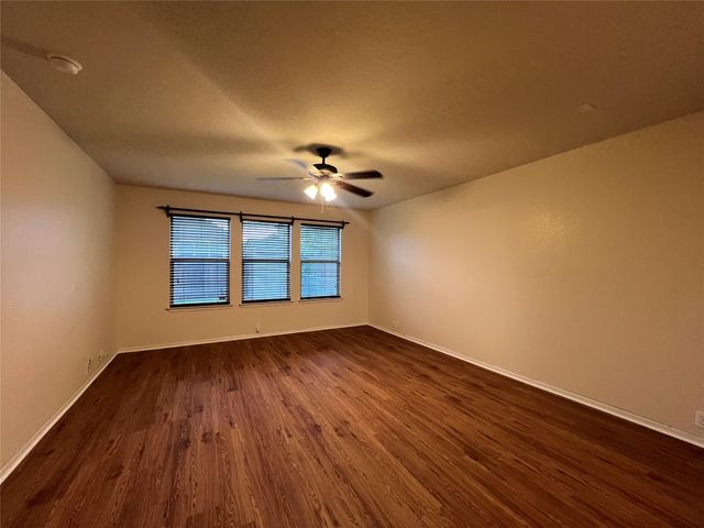 293 Camelia PKWY, Kyle, TX 78640