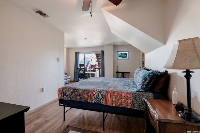 1512 Skyline, Canyon Lake, TX 78133