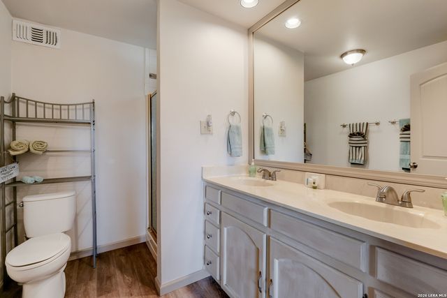 1512 Skyline, Canyon Lake, TX 78133