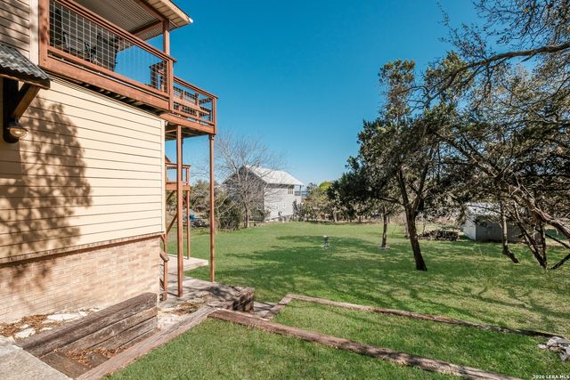 1512 Skyline, Canyon Lake, TX 78133
