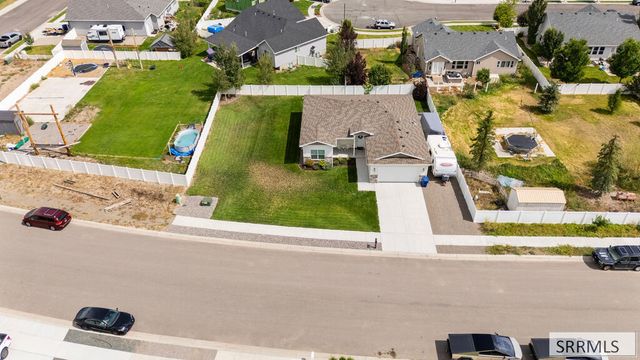 431 S Idaho Avenue, Sugar City, ID 83448