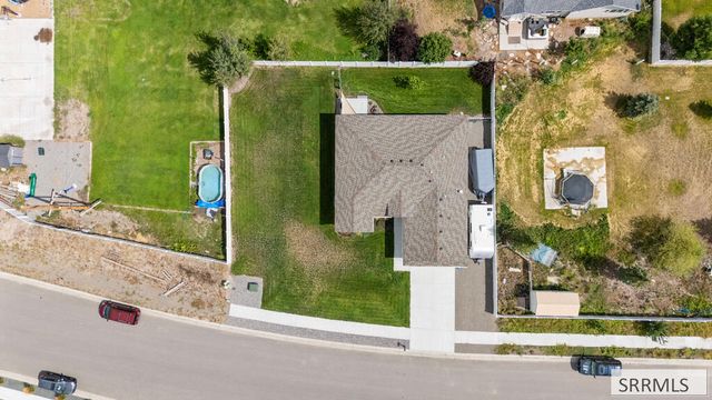 431 S Idaho Avenue, Sugar City, ID 83448