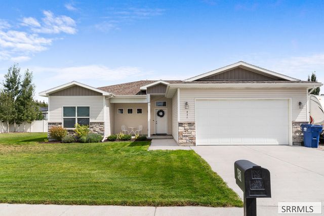 431 S Idaho Avenue, Sugar City, ID 83448