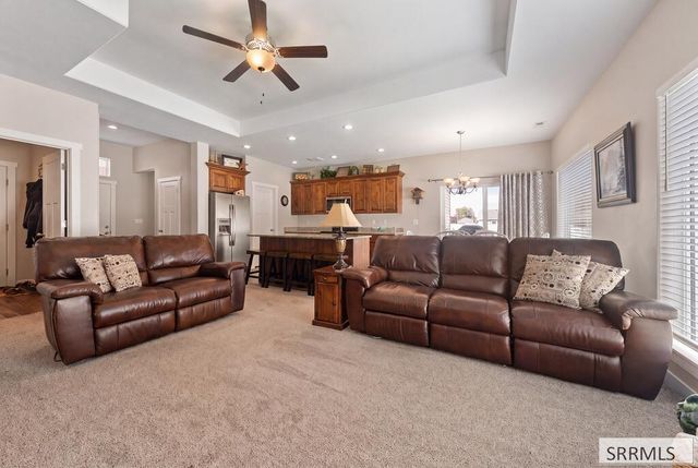 431 S Idaho Avenue, Sugar City, ID 83448