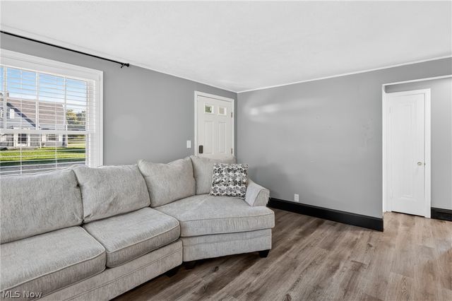4680 Hummel Drive NW, Warren, OH 44483