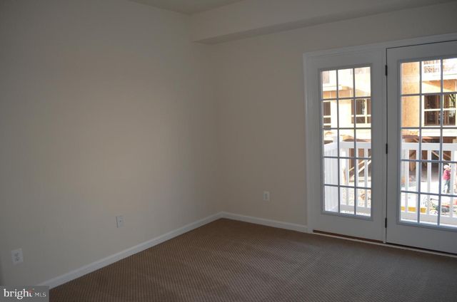 24598 JOHNSON OAK, Sterling, VA 20166