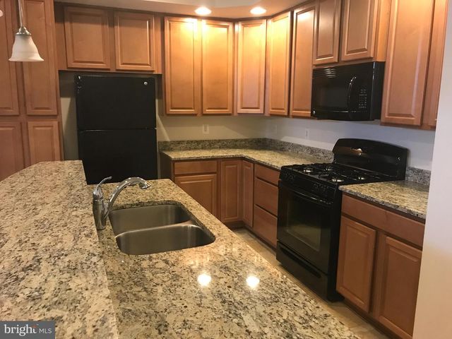 24598 JOHNSON OAK, Sterling, VA 20166