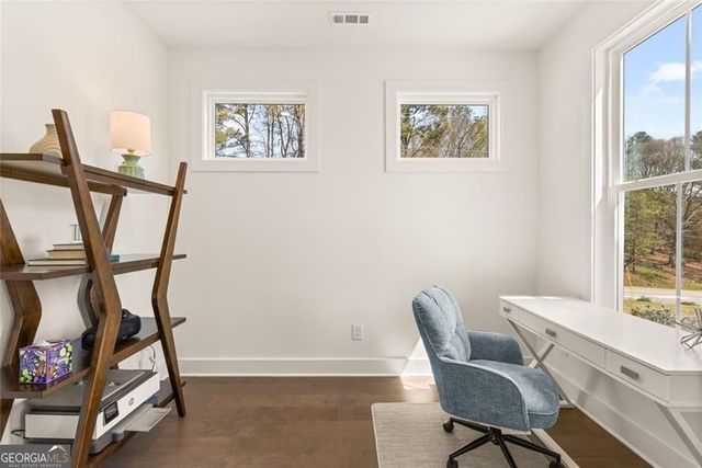 8290 Creekside Overlook Drive, Gainesville, GA 30506