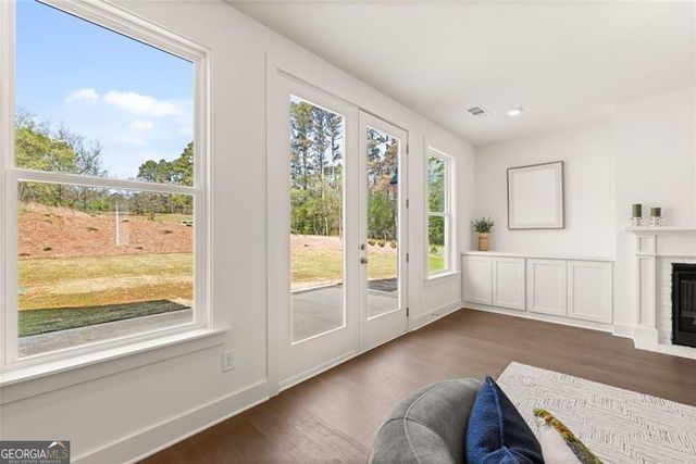 8290 Creekside Overlook Drive, Gainesville, GA 30506