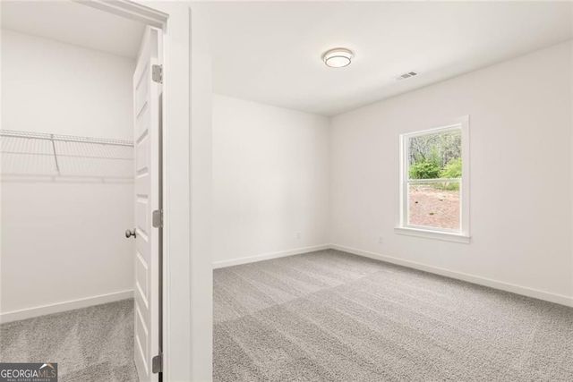 8290 Creekside Overlook Drive, Gainesville, GA 30506