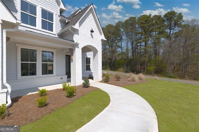 8290 Creekside Overlook Drive, Gainesville, GA 30506