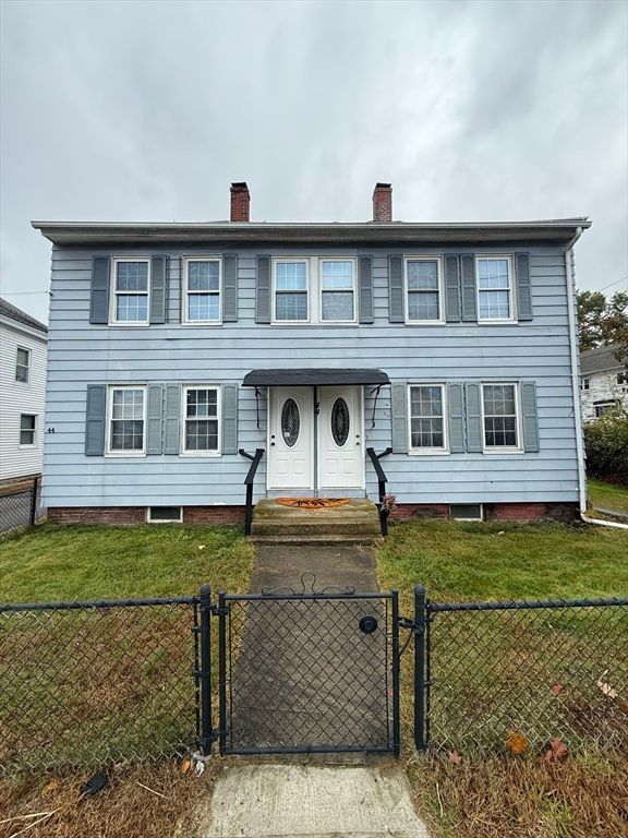 44 South St, Ware, MA 01082