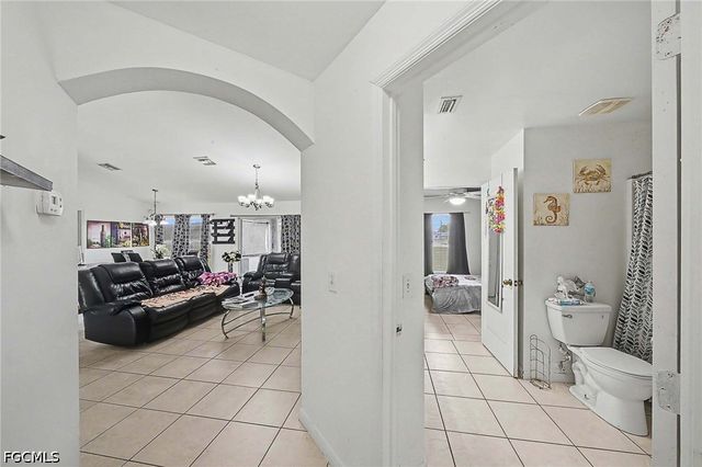 2900 42nd ST W, Lehigh Acres, FL 33971
