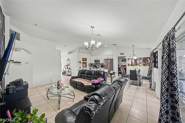 2900 42nd ST W, Lehigh Acres, FL 33971