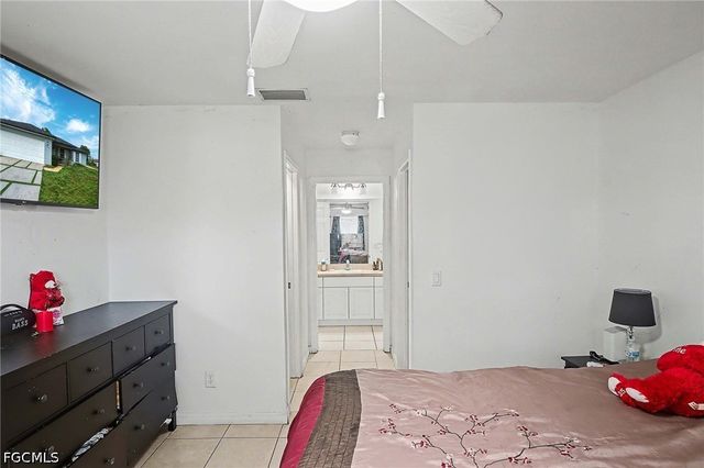 2900 42nd ST W, Lehigh Acres, FL 33971